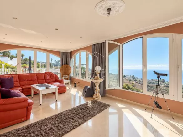 4-bedroom Villa In Tacoronte, Spain (791 M²)