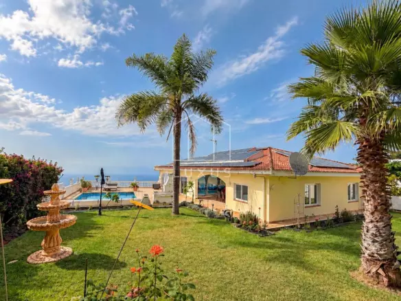 4-bedroom Villa In Tacoronte, Spain (791 M²)