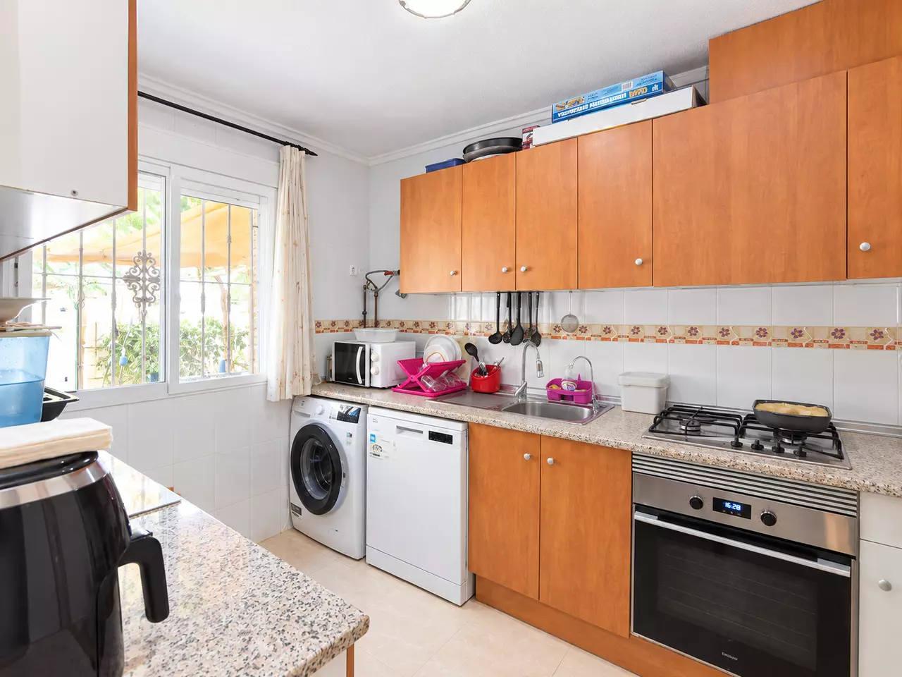 4bed_2_bath_quesada1_xlarge-e0b359 4-bedroom Town House In Ciudad Quesada, Spain (104 M²)