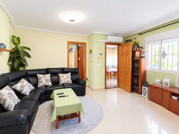 4-bedroom Town House In Ciudad Quesada, Spain (104 M²)