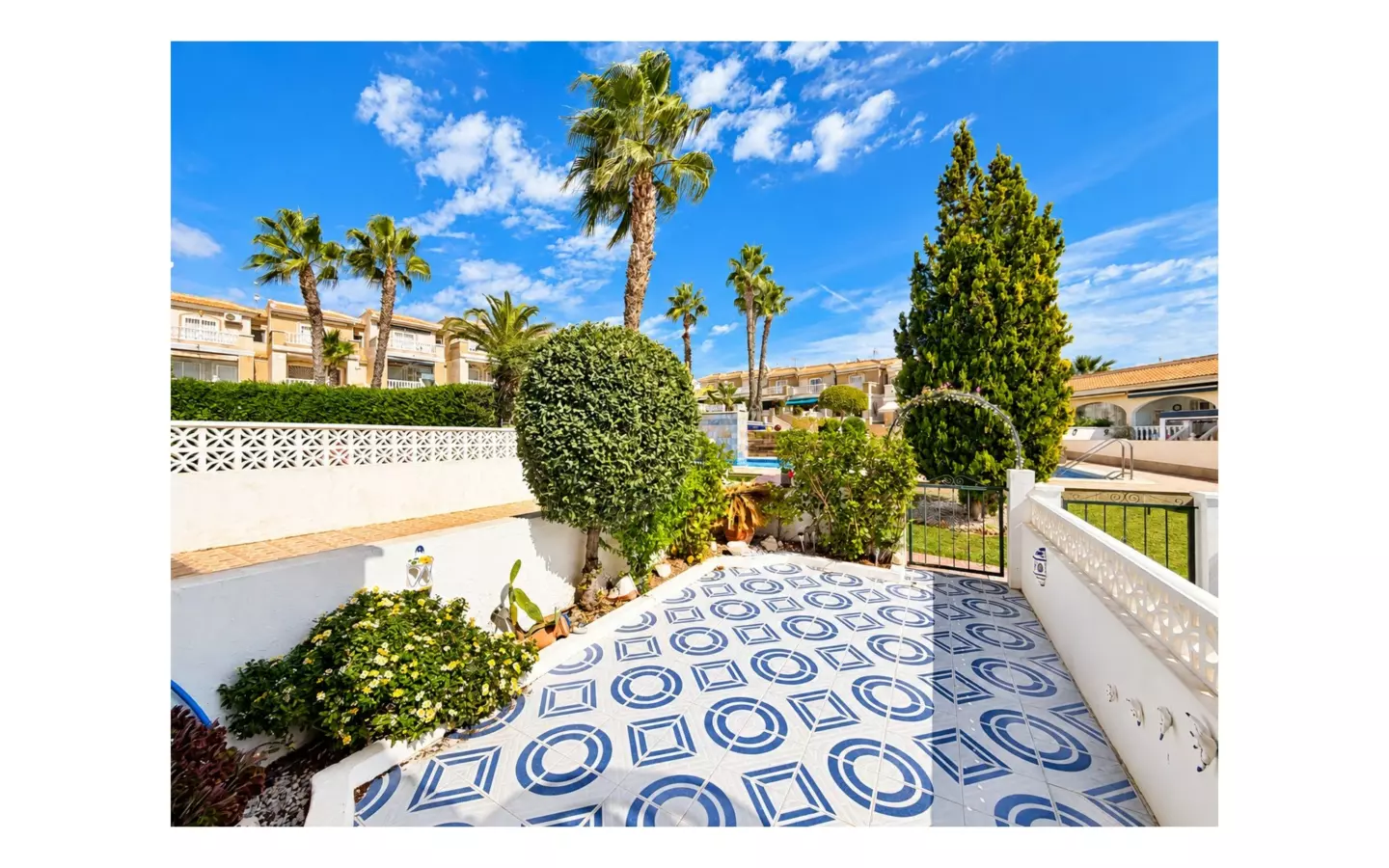 2-bedroom Townhouse In Ciudad Quesada, Spain (80 M²)