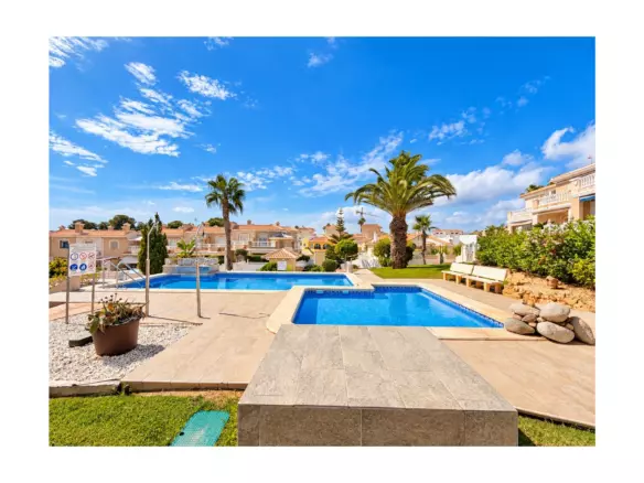 2-bedroom Townhouse In Ciudad Quesada, Spain (80 M²)