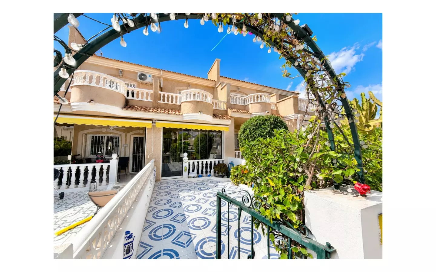 2-bedroom Townhouse In Ciudad Quesada, Spain (80 M²)