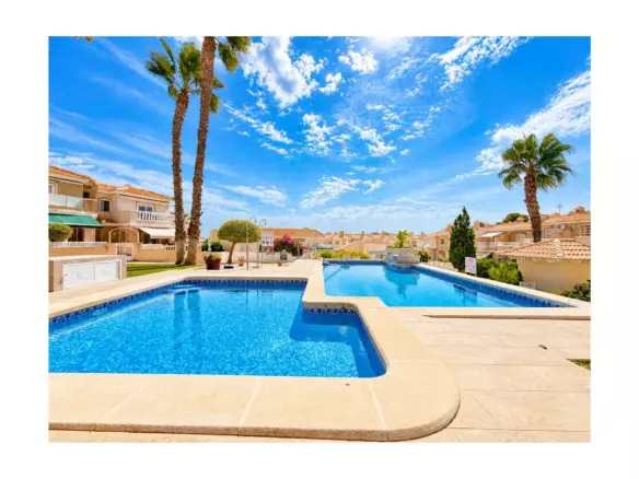 2-bedroom Townhouse In Ciudad Quesada, Spain (80 M²)