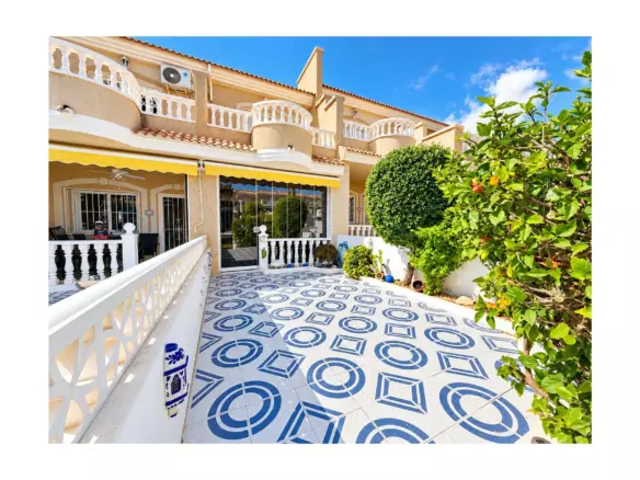 2-bedroom Townhouse In Ciudad Quesada, Spain (80 M²)