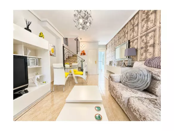 2-bedroom Townhouse In Ciudad Quesada, Spain (80 M²)