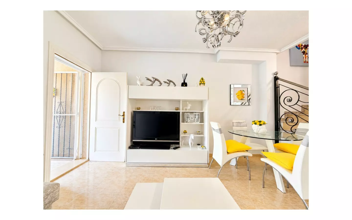 2-bedroom Townhouse In Ciudad Quesada, Spain (80 M²)