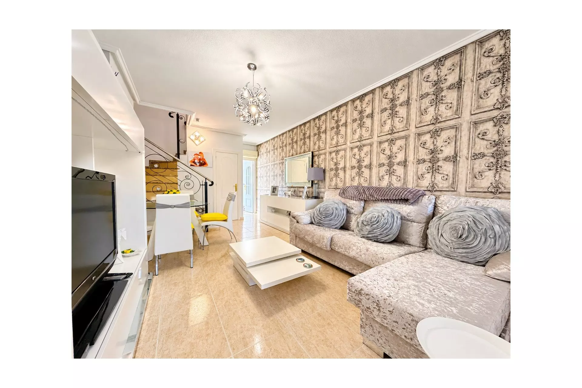 2-bedroom Townhouse In Ciudad Quesada, Spain (80 M²)