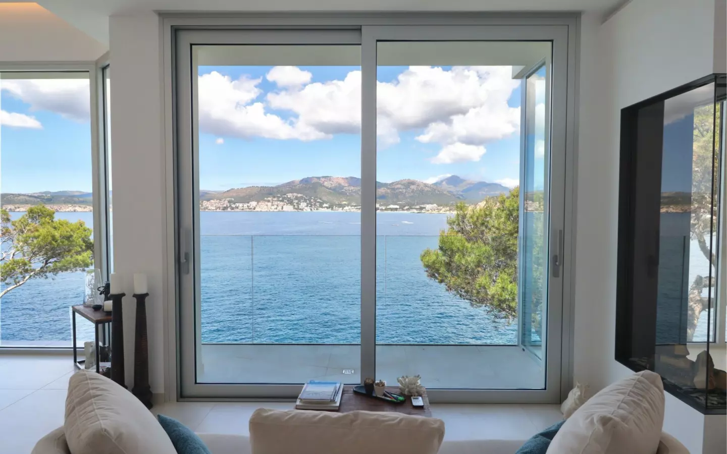 3-bedroom Villa In Calvià, Spain (330 M²)
