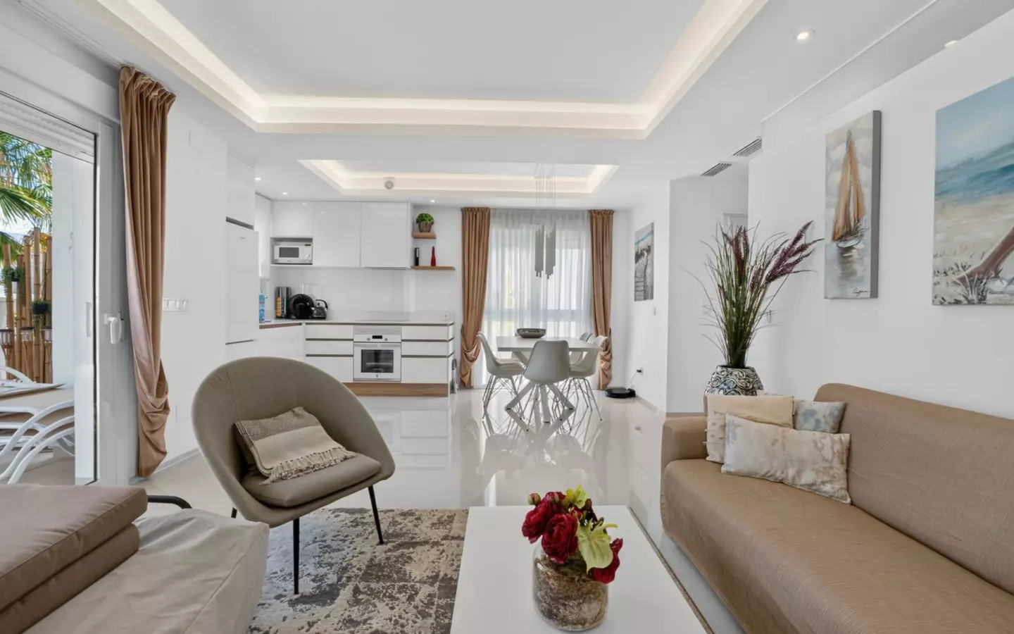 2-bedroom Apartment In Rojales, Spain (82 M²)