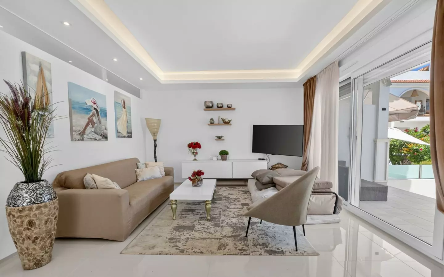 2-bedroom Apartment In Rojales, Spain (82 M²)