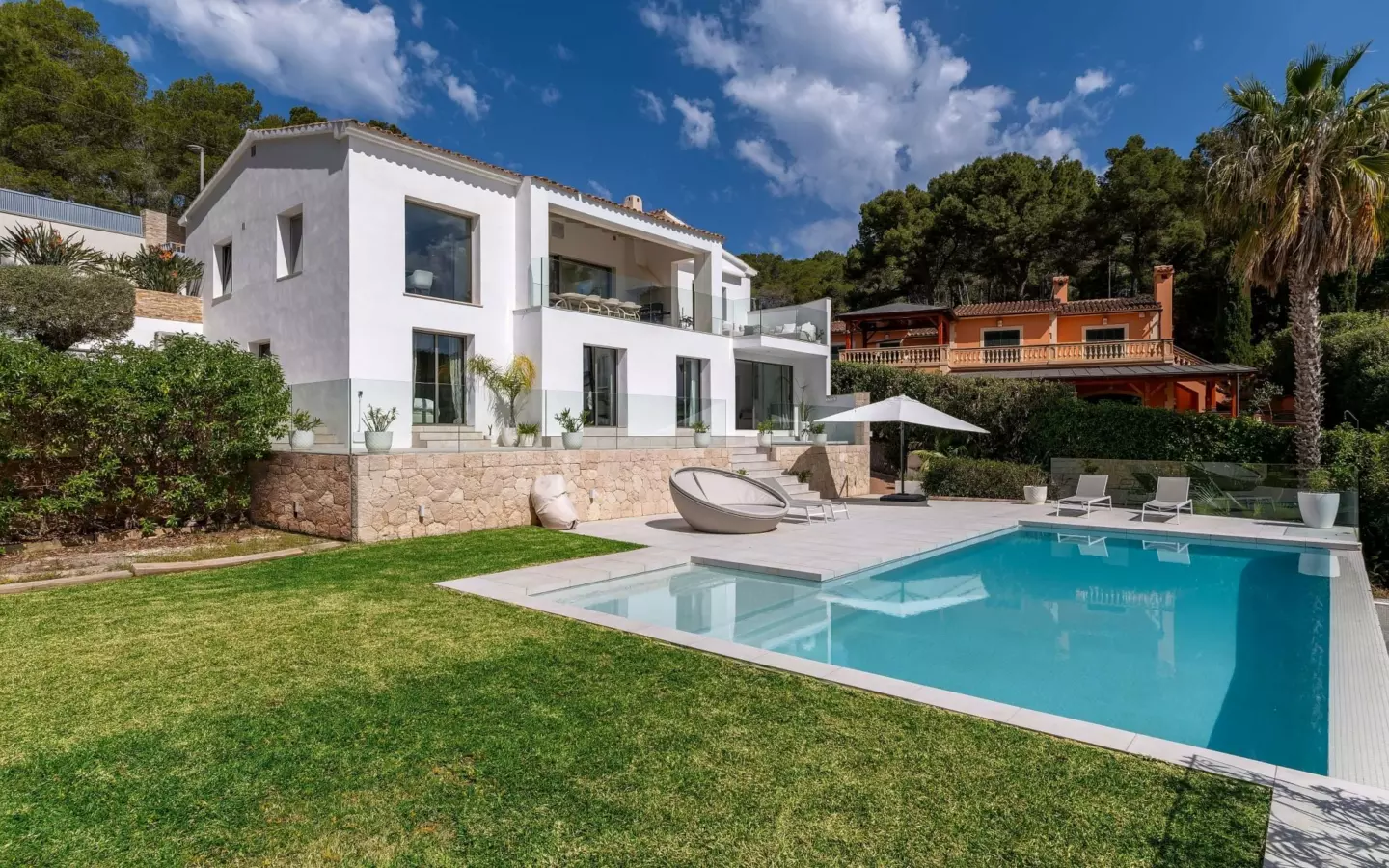 5-bedroom Villa In Calvià, Spain (364 M²)