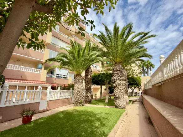 2-bedroom Apartment In Guardamar Del Segura, Spain (89 M²)