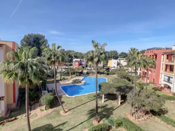 3-bedroom Penthouse In Calvià, Spain (194 M²)