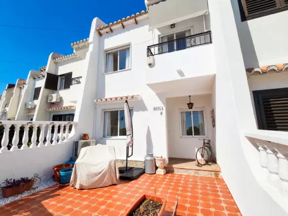 3-bedroom Town House In Torrevieja, Spain (78 M²)