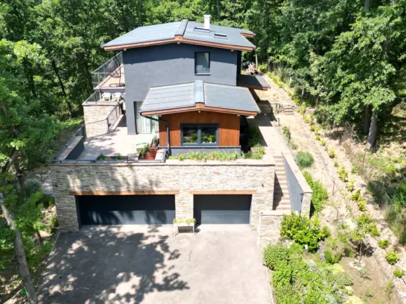 Private Forest Residence In The Danube Bend, Near Budapest