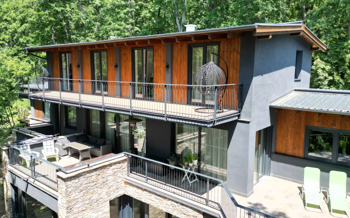 Private Forest Residence In The Danube Bend, Near Budapest
