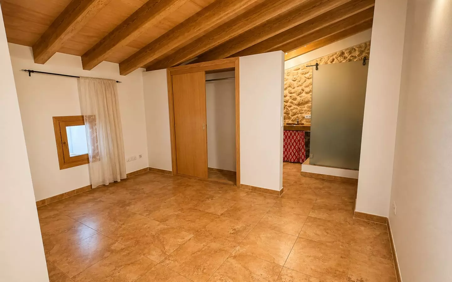2-bedroom Village House In Marratxí, Spain (202 M²)