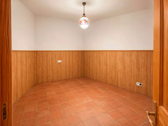 2-bedroom Village House In Marratxí, Spain (202 M²)