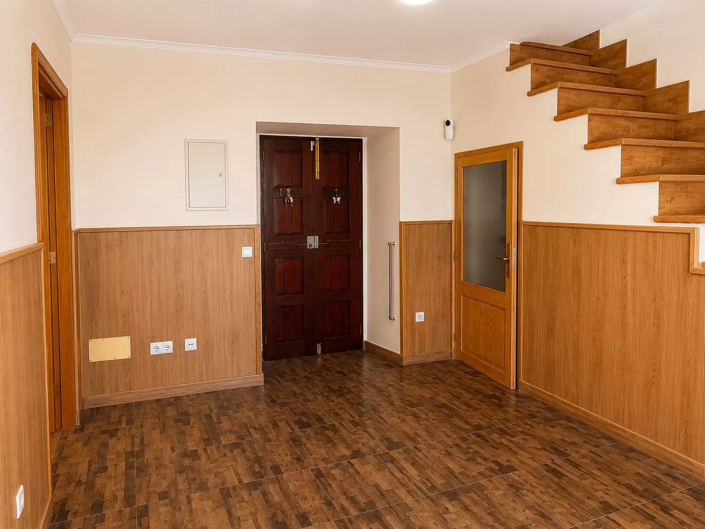 For-sale-in-Sa-Cananeta-Townhouse-to-Refrom-08-1927ee 2-bedroom Village House In Marratxí, Spain (202 M²)