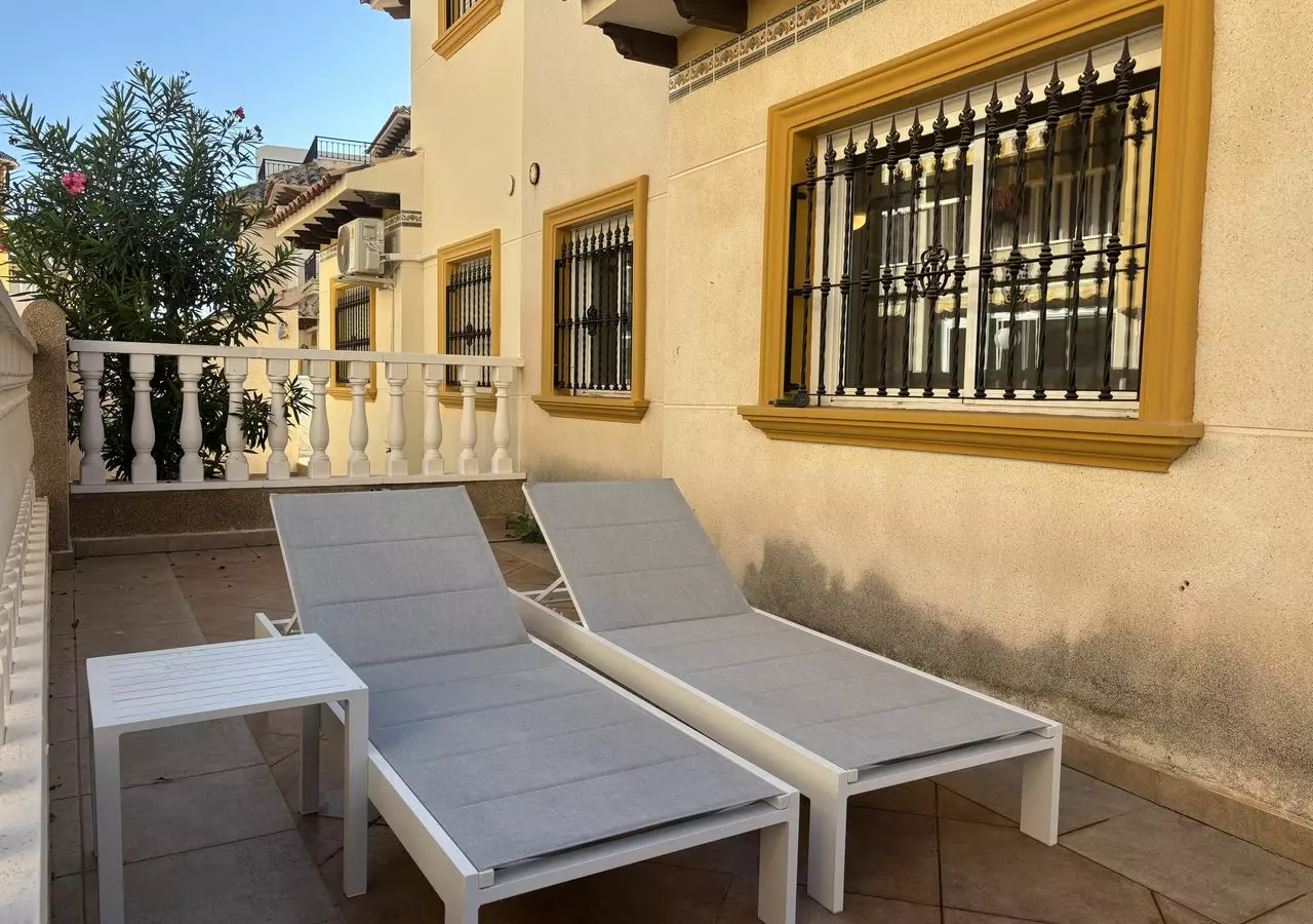 3-bedroom Town House In Orihuela Costa, Spain (100 M²)