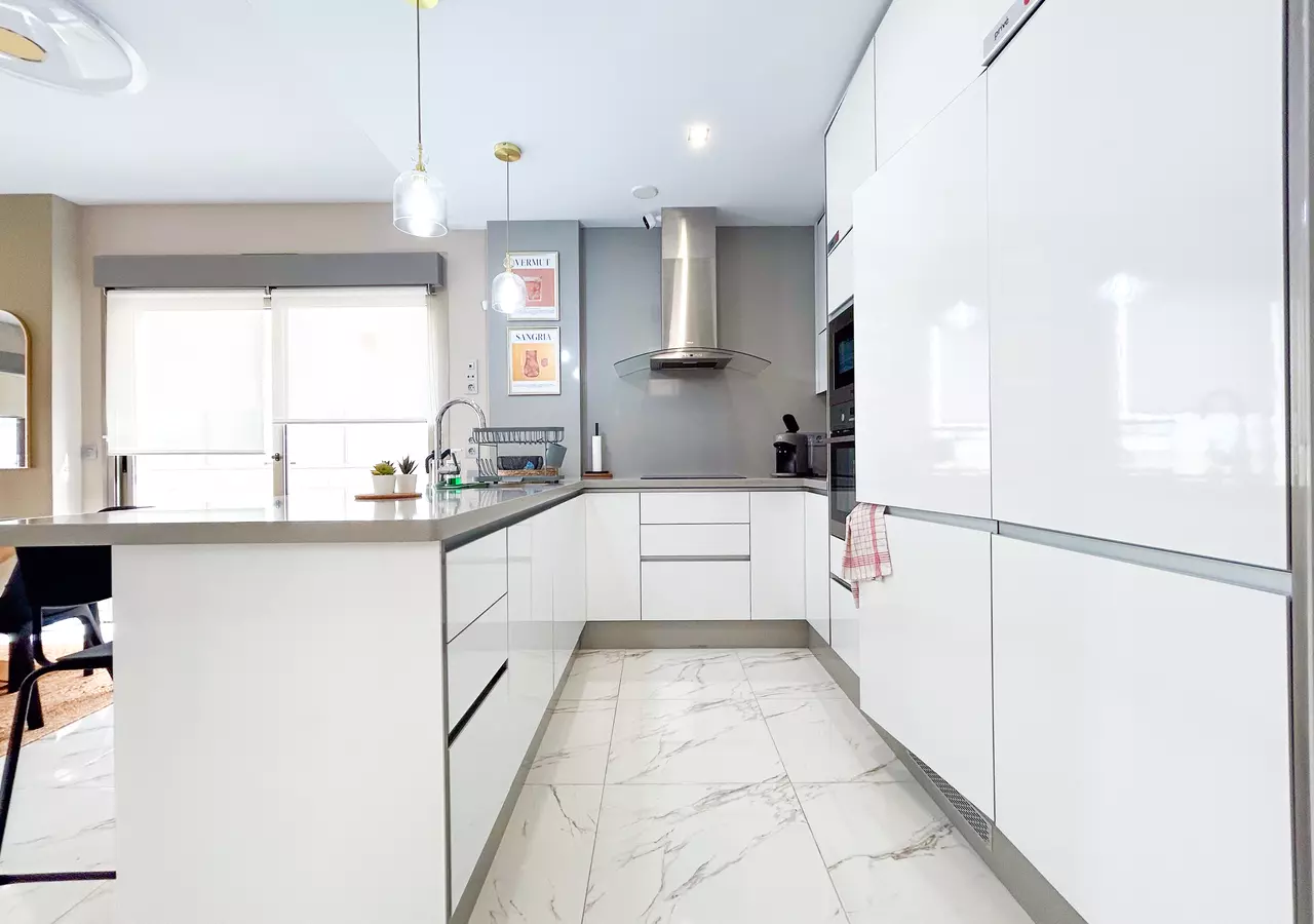 3-bedroom Villa In Villamartin, Spain (115 M²)