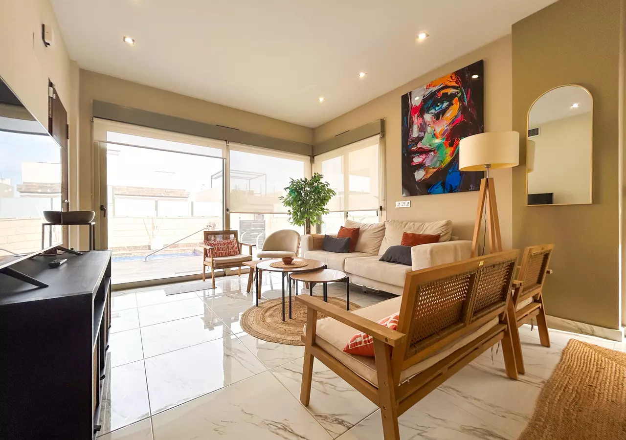 3-bedroom Villa In Villamartin, Spain (115 M²)