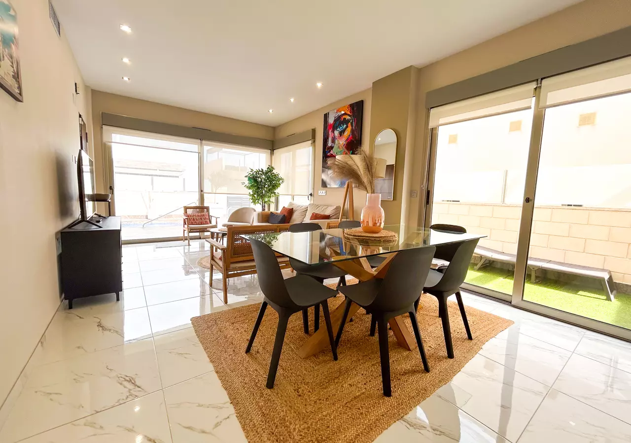 3-bedroom Villa In Villamartin, Spain (115 M²)