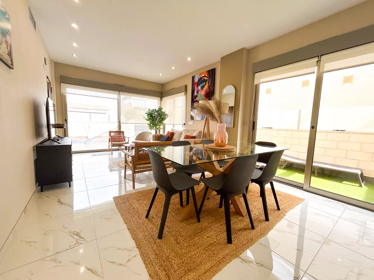 3-bedroom Villa In Villamartin, Spain (115 M²)