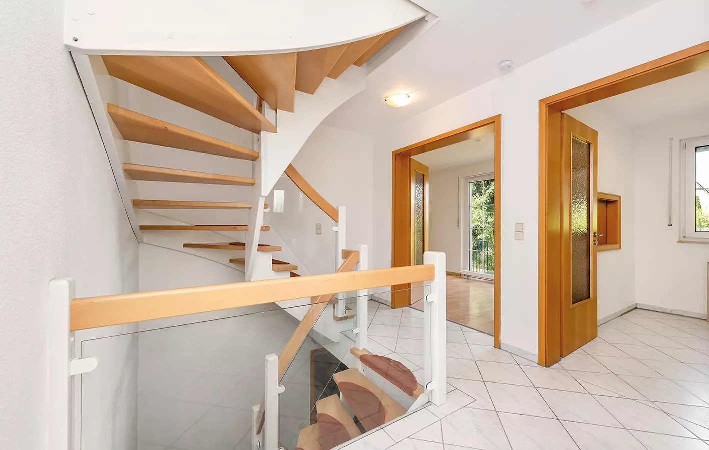 Townhouse In Berlin Pankow Heinersdorf, Three Condominiums, Two Available Immediately!