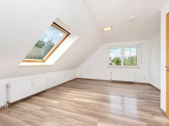 Townhouse In Berlin Pankow Heinersdorf, Three Condominiums, Two Available Immediately!