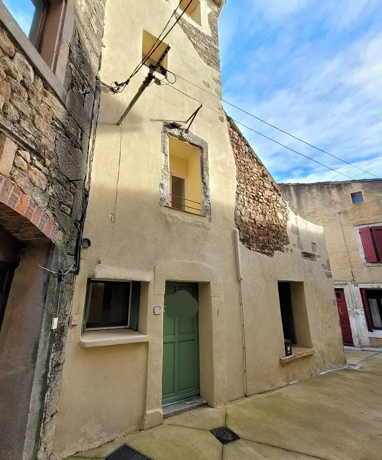 3-bedroom House In Quarante, France (95 M²)