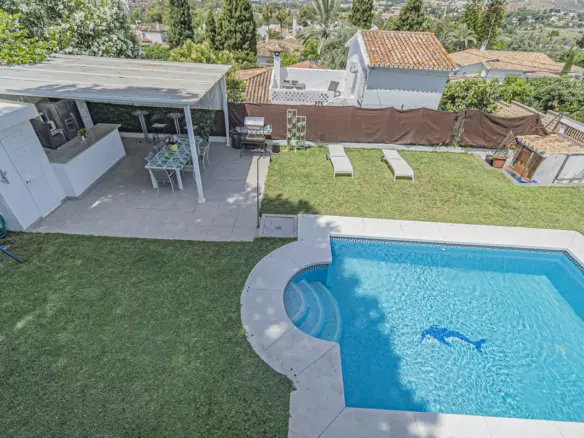 5-bedroom Villa In Marbella, Spain (275 M²)
