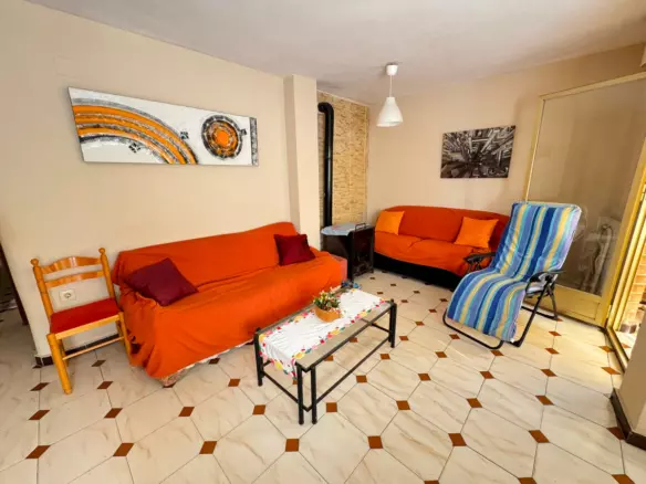 3-bedroom Apartment In Guardamar Del Segura, Spain (103 M²)