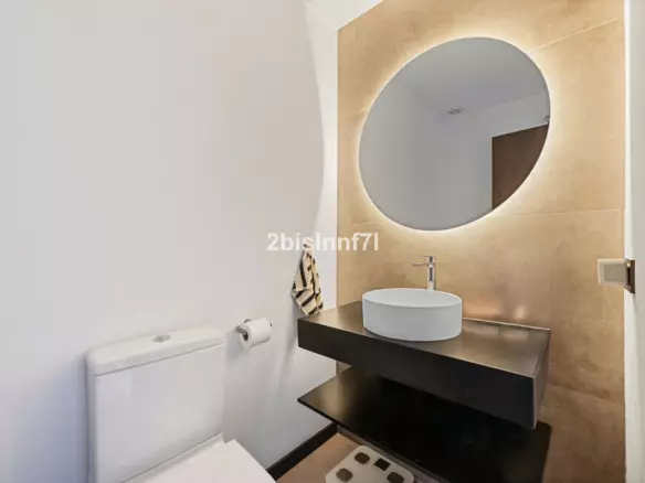 3-bedroom Apartment In Marbella, Spain (98 M²)