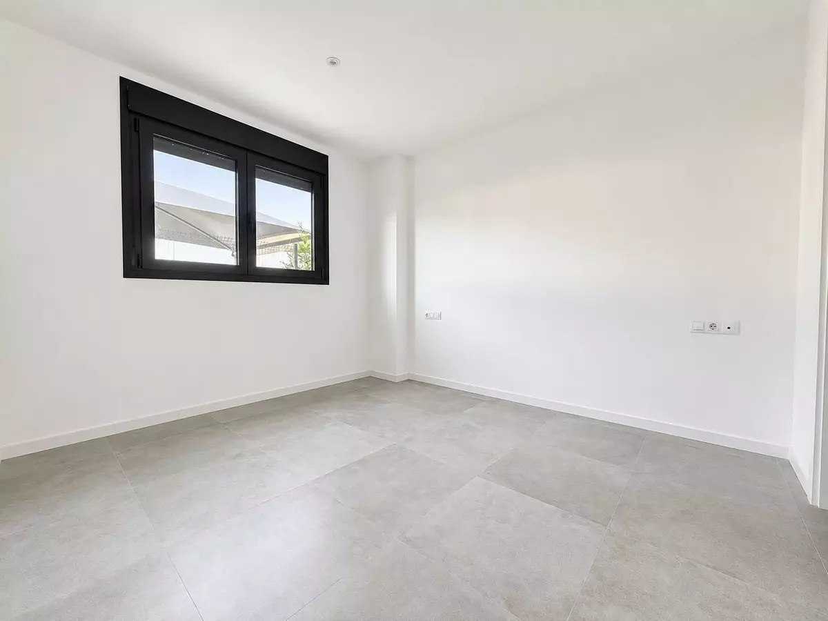 2-bedroom Apartment In Orihuela, Spain (95 M²)