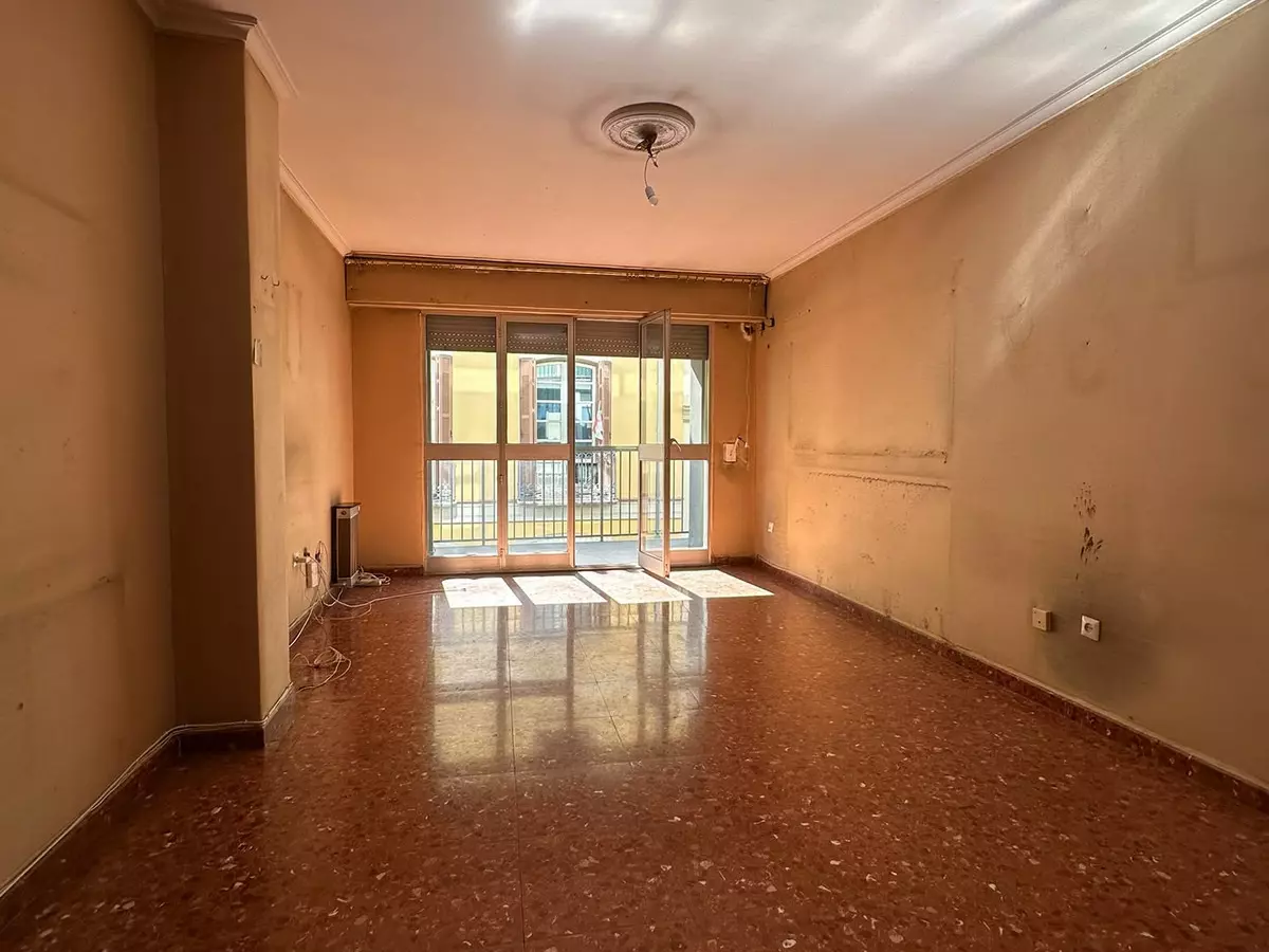 4-bedroom Apartment In Málaga, Spain (180 M²)