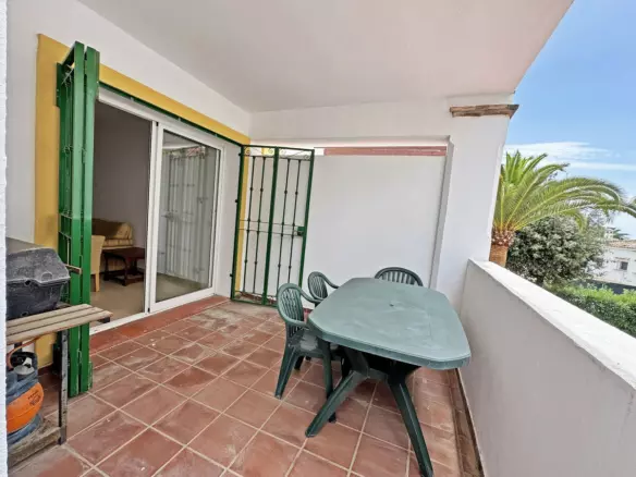 2-bedroom Apartment In Marbella, Spain (93 M²)