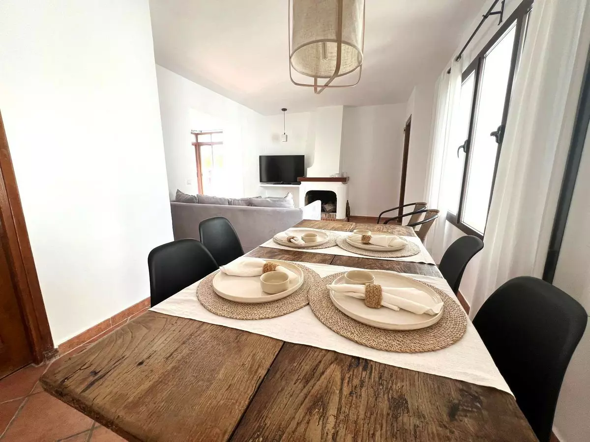 2-bedroom Apartment In Estepona, Spain (87 M²)