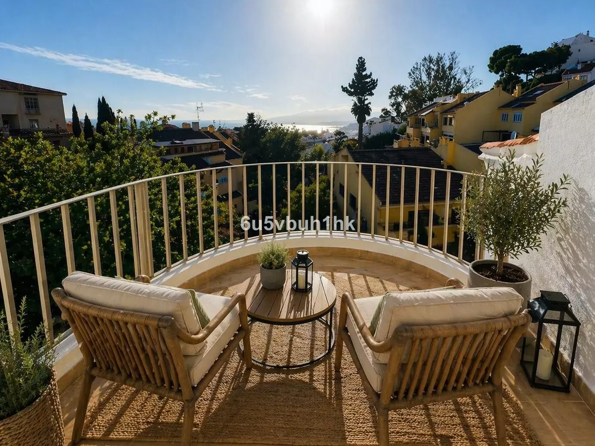 4-bedroom Town House In Málaga, Spain (182 M²)
