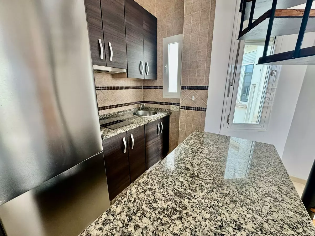 1-bedroom Apartment In Fuengirola, Spain (100 M²)