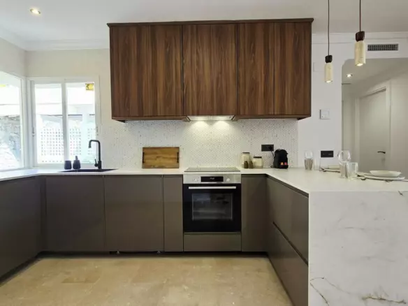 3-bedroom Apartment In Benahavis, Spain (100 M²)