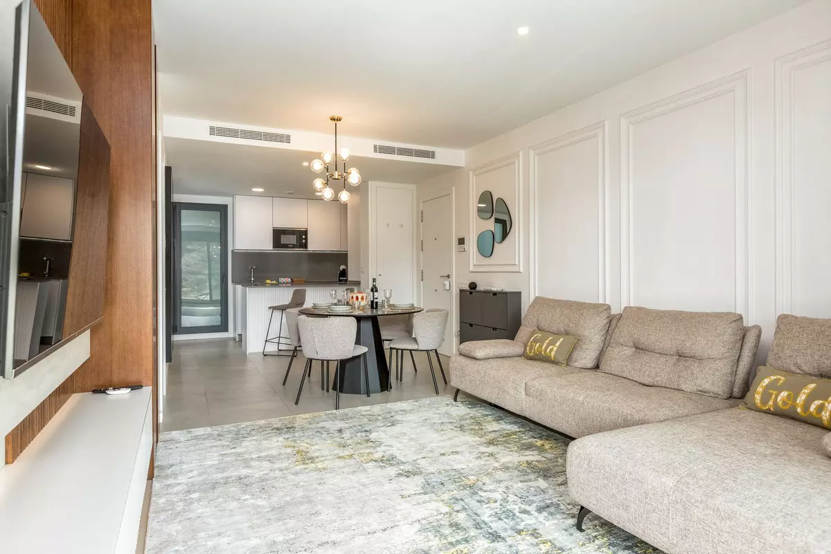 2-bedroom Apartment In Fuengirola, Spain (98 M²)
