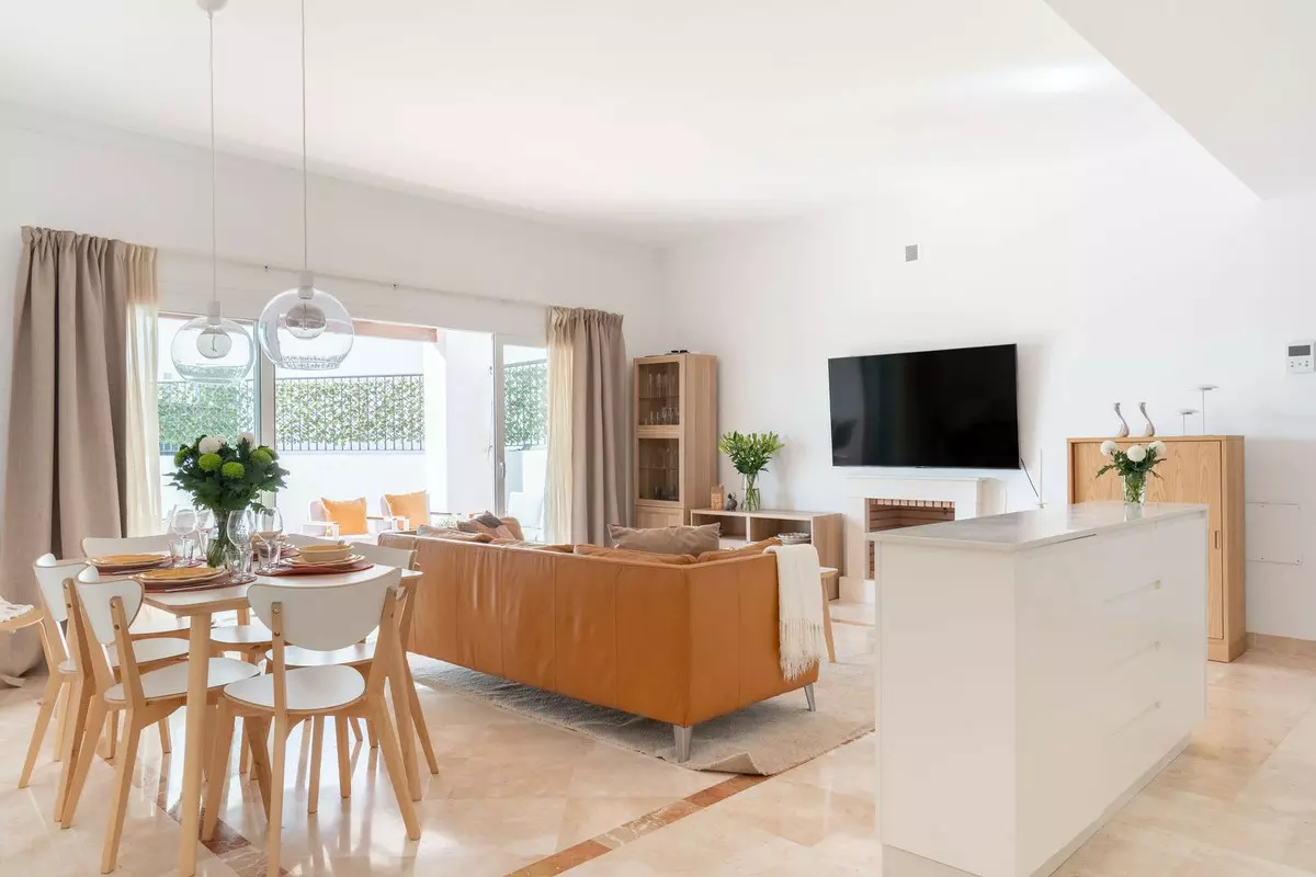 3-bedroom Apartment In Estepona, Spain (112 M²)