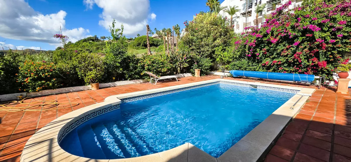 5-bedroom Villa In Manilva, Spain (189 M²)