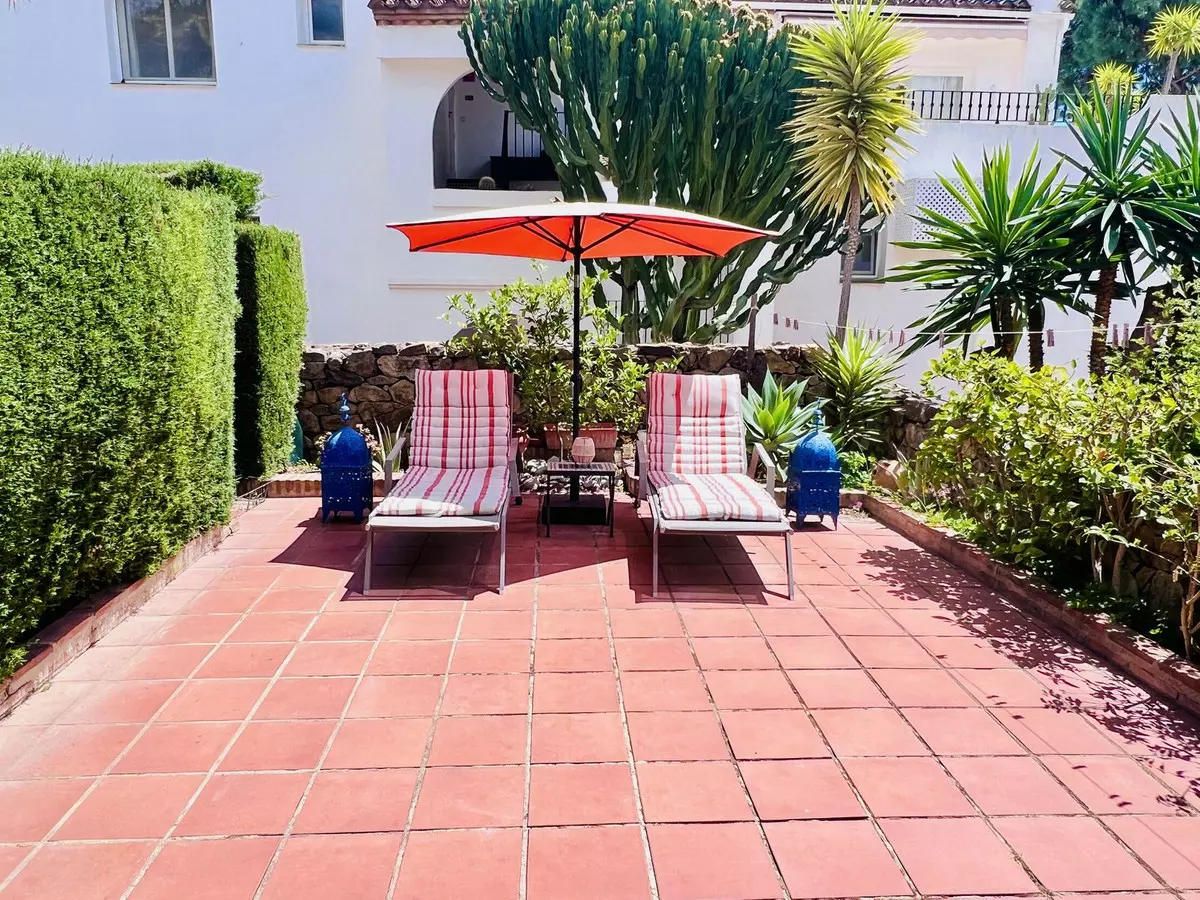 3-bedroom Town House In Estepona, Spain (120 M²)
