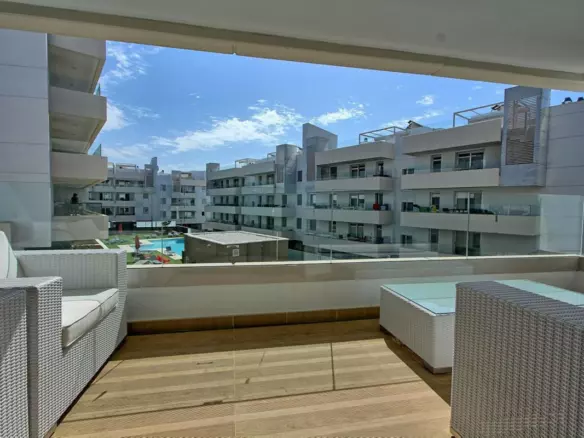 3-bedroom Apartment In Marbella, Spain (99 M²)