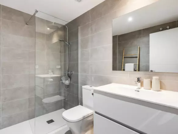 2-bedroom Apartment In Estepona, Spain (110 M²)
