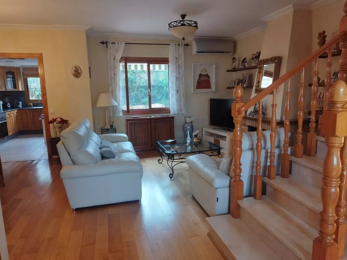 5-bedroom Town House In Palma De Mallorca, Spain (200 M²)