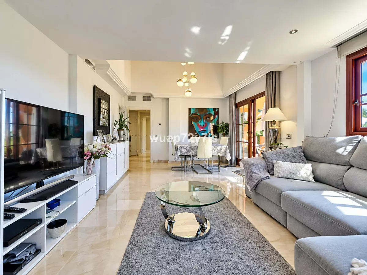 2-bedroom Apartment In Benahavis, Spain (101 M²)